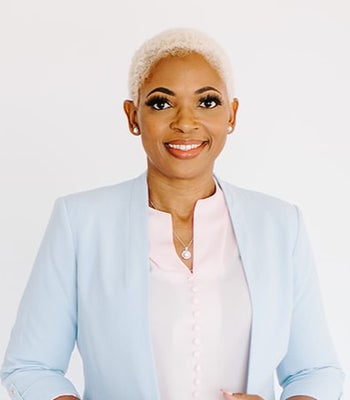 Portrait of Tiereney Carter, Realtor.